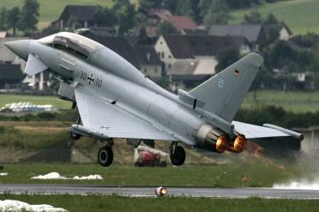 开云体育入口-一波带走与致命接管，当湖人的洪流遇见利拉德的计时器