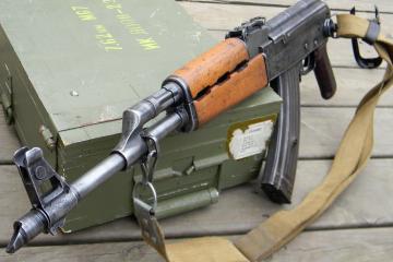 开云体育平台APP-夜战街道，劳塔罗以统治级数据闪耀F1赛场