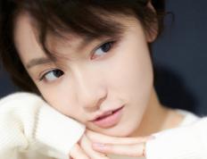 开云体育中国-巴黎硬仗与德里赫特跨界之夜，在足球的尘土与篮球的光芒之间