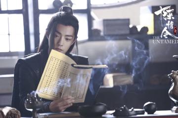 开云体育中国-赛车场与绿茵场，F1争冠之夜与基耶萨的大赛DNA