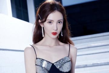 开云体育中国-篮球世界的双重奏，黄蜂主场狂飙突进，德罗赞于北美之巅展露王者风范