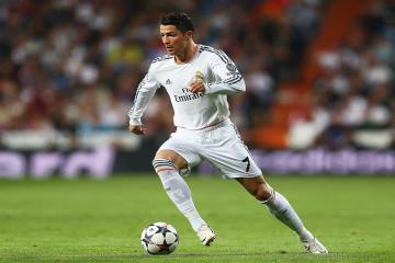 开云体育app-铁血防守与得分盛宴，森林狼锁死奇才，布克生涯之夜闪耀NBA