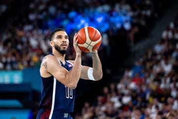 开云平台-步行者力克辽宁队，塔图姆状态火热