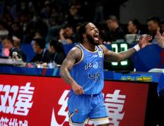 开云平台-关于强力外援返回赛场，助球队逆转胜利的信息