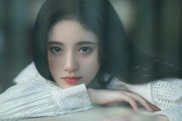 开云官网-李刚仁的蓝色闪电与那不勒斯的节奏游戏，一场掌控与爆发的双重奏