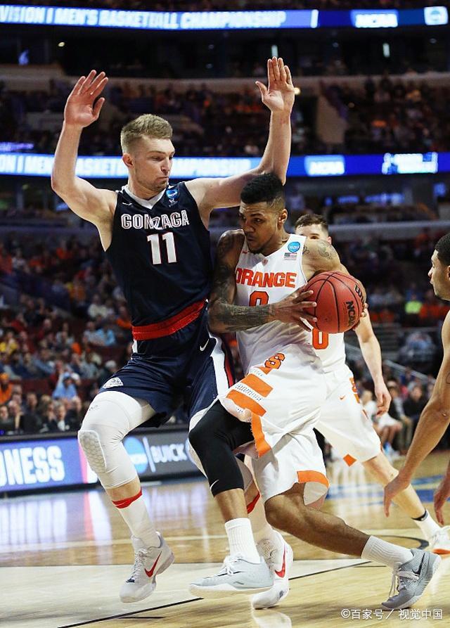 开云体育app-立陶宛男篮鏖战法国男篮，萨姆·米切尔三分雨点燃全场的简单介绍