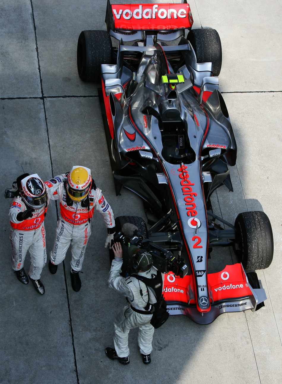 开云体育-梅赛德斯碾压迈凯伦,阿隆索状态火热