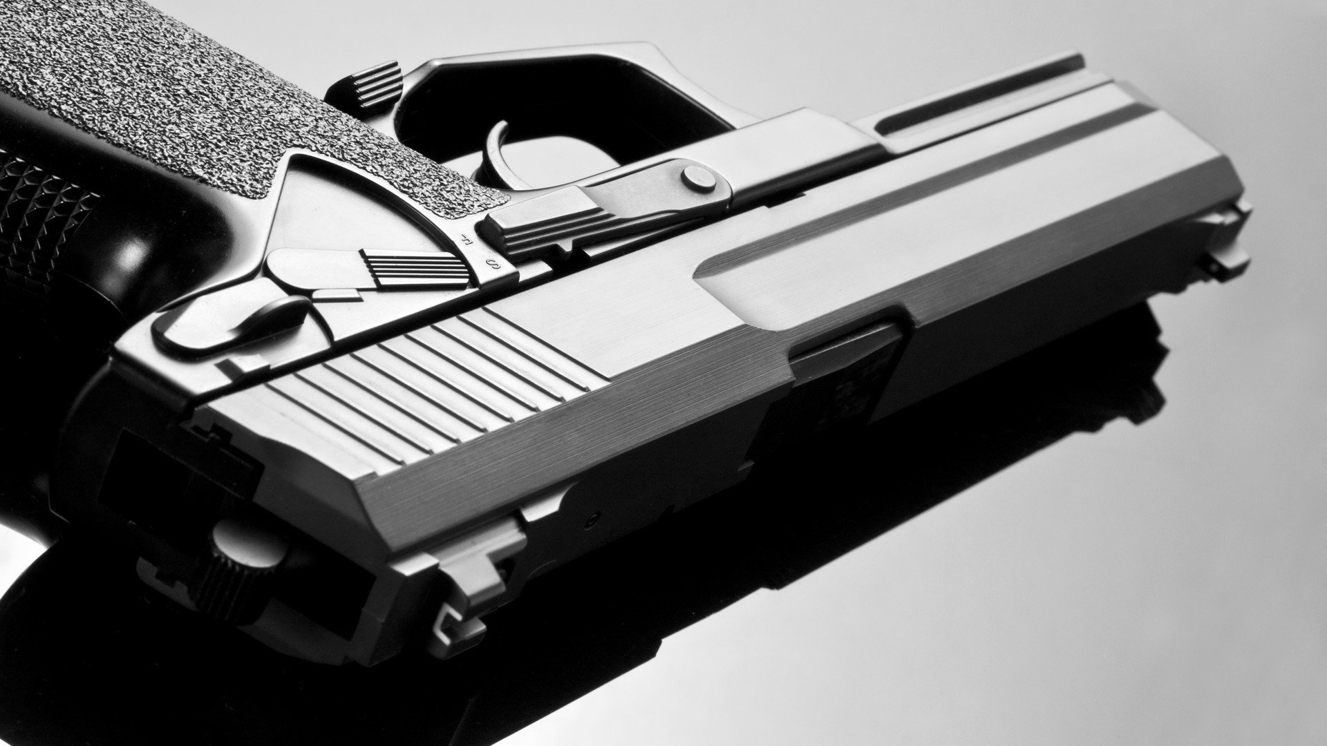 开云下载-三分如雨，逆转狂潮！拉文末节15分撕裂辽宁防线