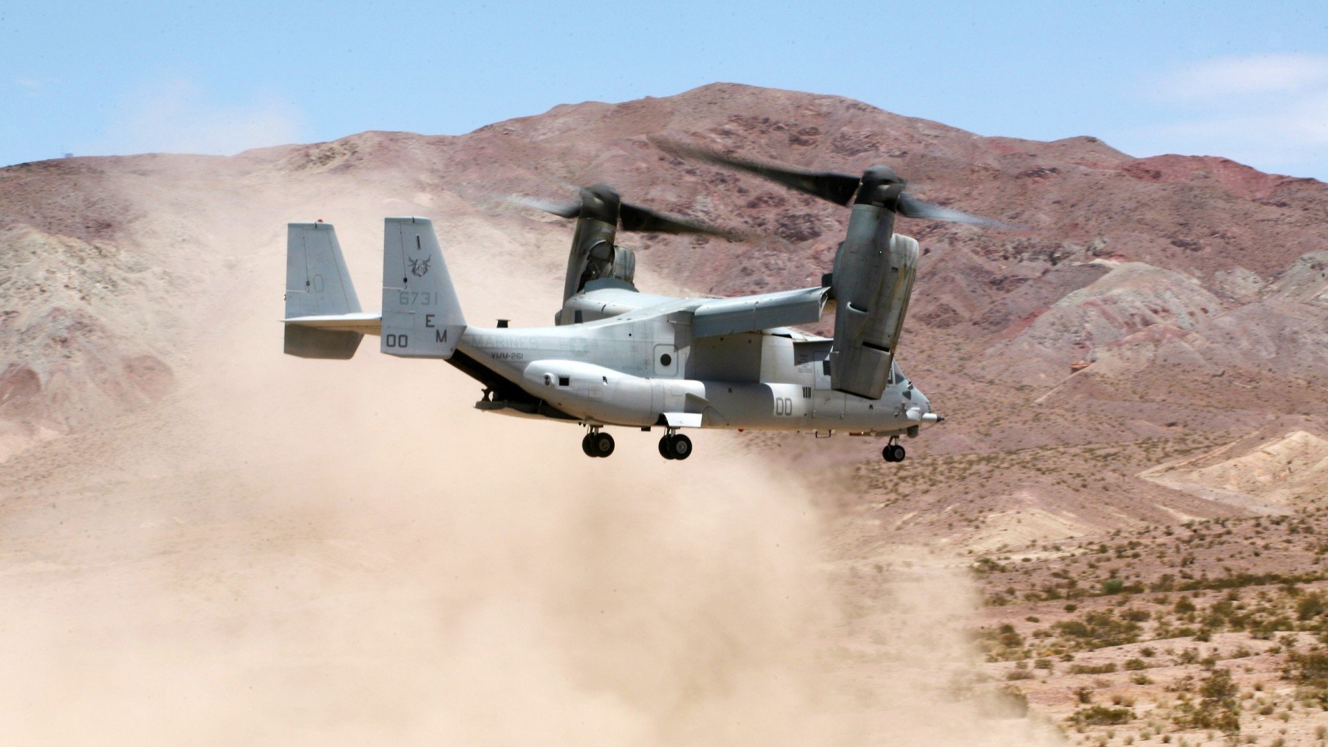 开云体育入口-跨界碾压,当恩比德在F1赛道上接管比赛,开拓者已在篮球场碾过鹈鹕