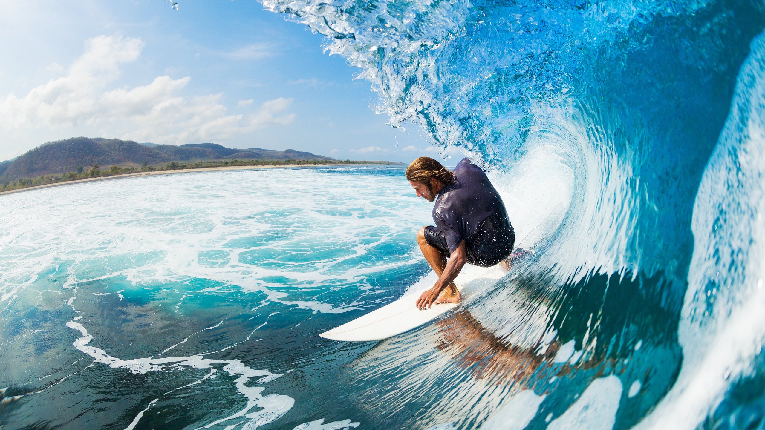 开云体育中国-西决生死战，莱万用11分钟杀死悬念